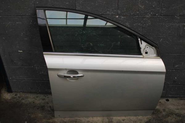 PORTE AVANT DROIT FORD MONDEO 4/5 PORTES 6/2007-9/2010 - Vue 1